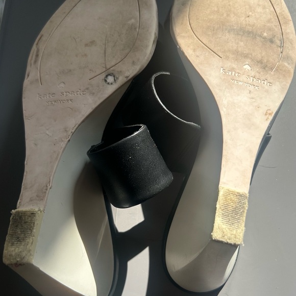 ⚡️Y2K ⚡️Kate Spade white block heel strap sandal!! Size 9.5 - Picture 4 of 7